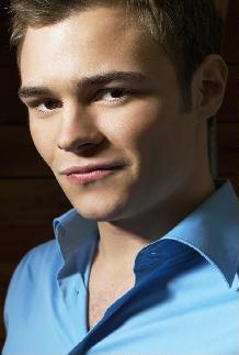 Patrick Flueger